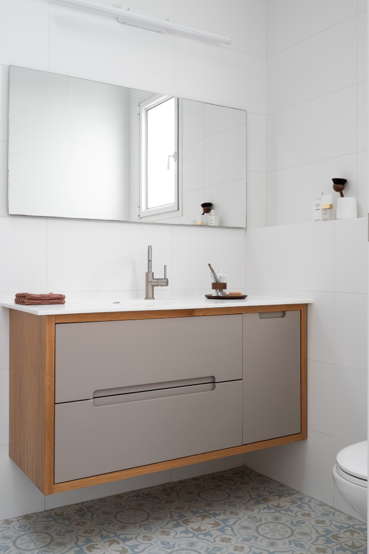Master Bathroom 1
